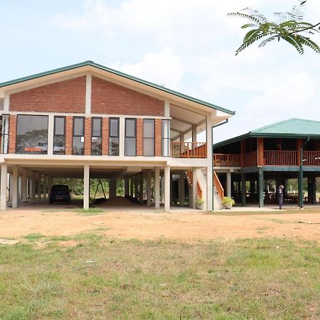 Kayjay Wild Wilpattu Hotel ภายนอก รูปภาพ